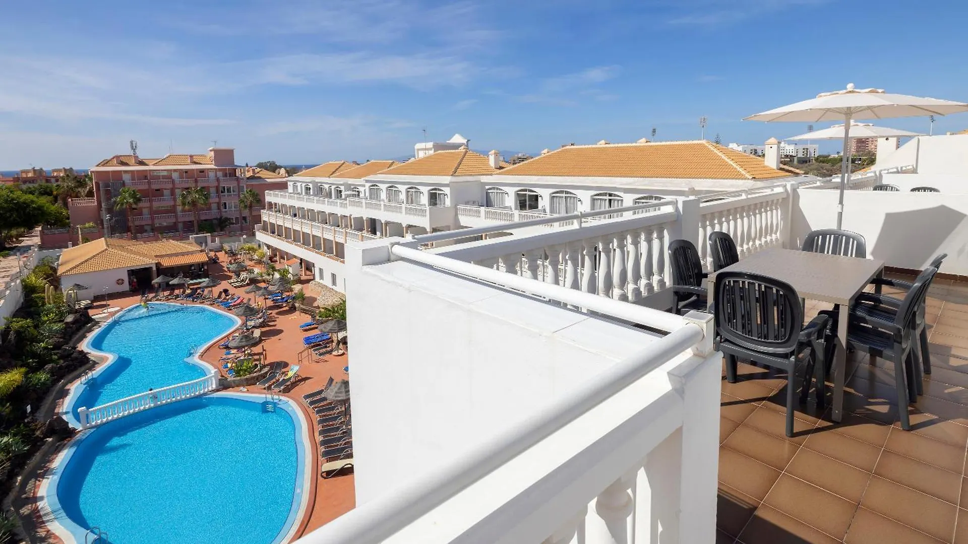 Whala!Tenerife Playa de las Américas Aparthotel